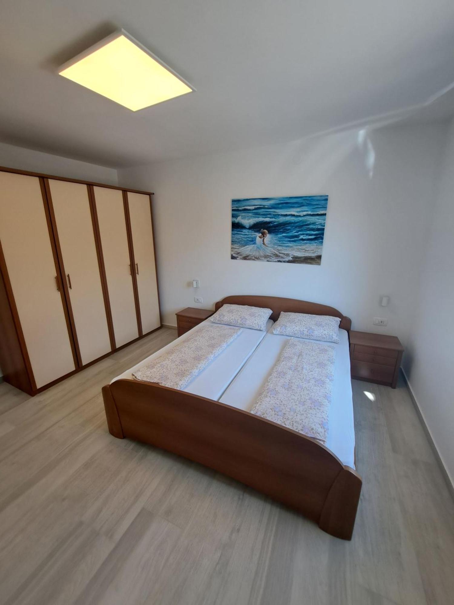 Apartmani Totic Malinska Kültér fotó