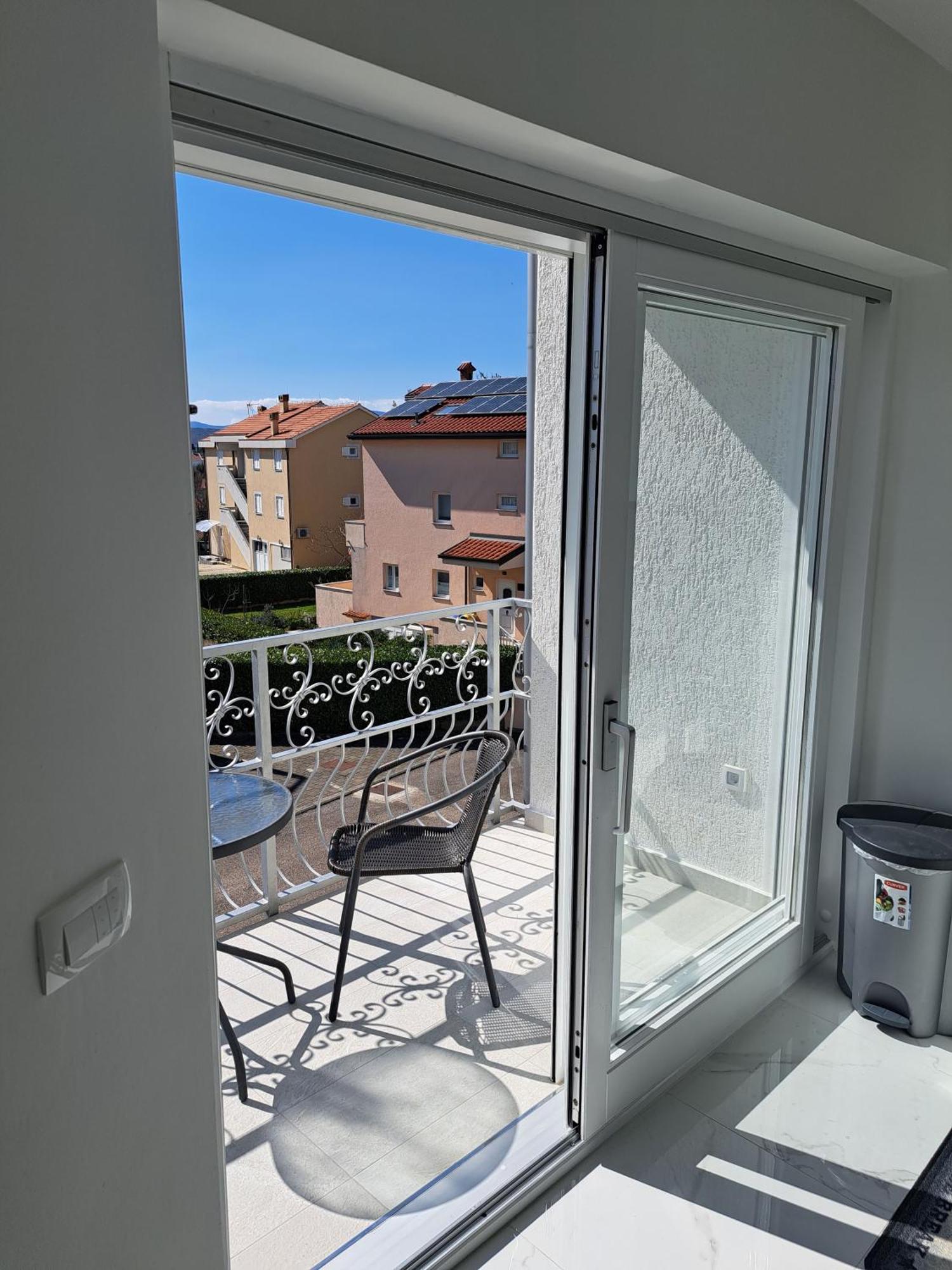 Apartmani Totic Malinska Kültér fotó