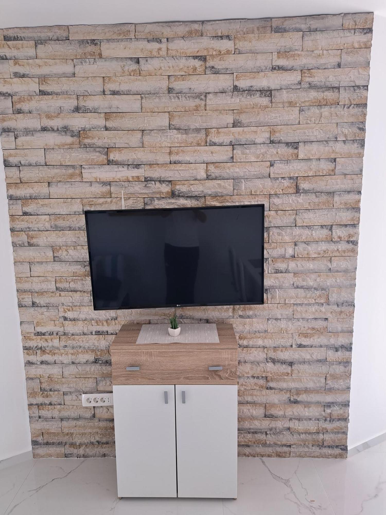 Apartmani Totic Malinska Kültér fotó